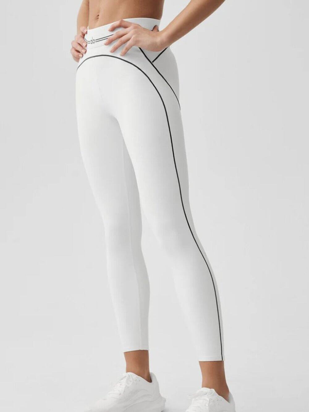 Alo Yoga Airbrush High-Waist Heart Throb Legging White/Black size small NWT
